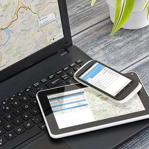 Satelon on laptop, tablet and phone